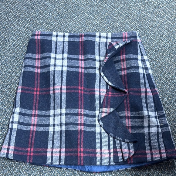 J. Crew factory plaid skirt size 2 // 031412 - Picture 1 of 2